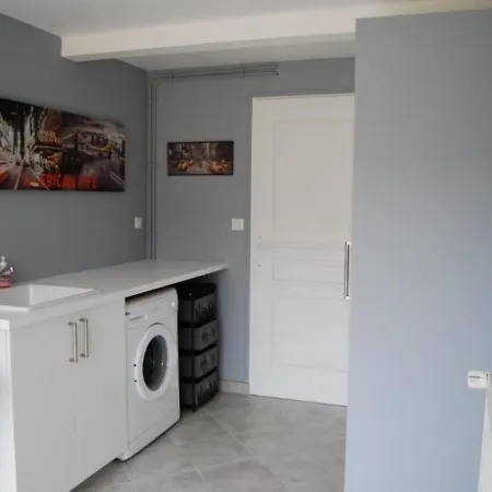 Aix-villemaur-palis-aix-en-othe, 5 Pieces, 8 Personnes - Fr-1-543-174 Appartement *